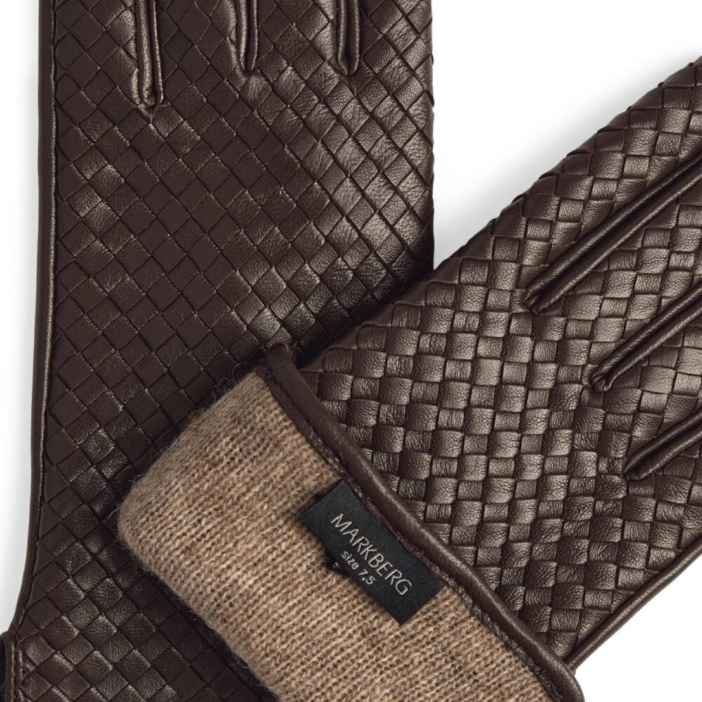 #farge_dark brown