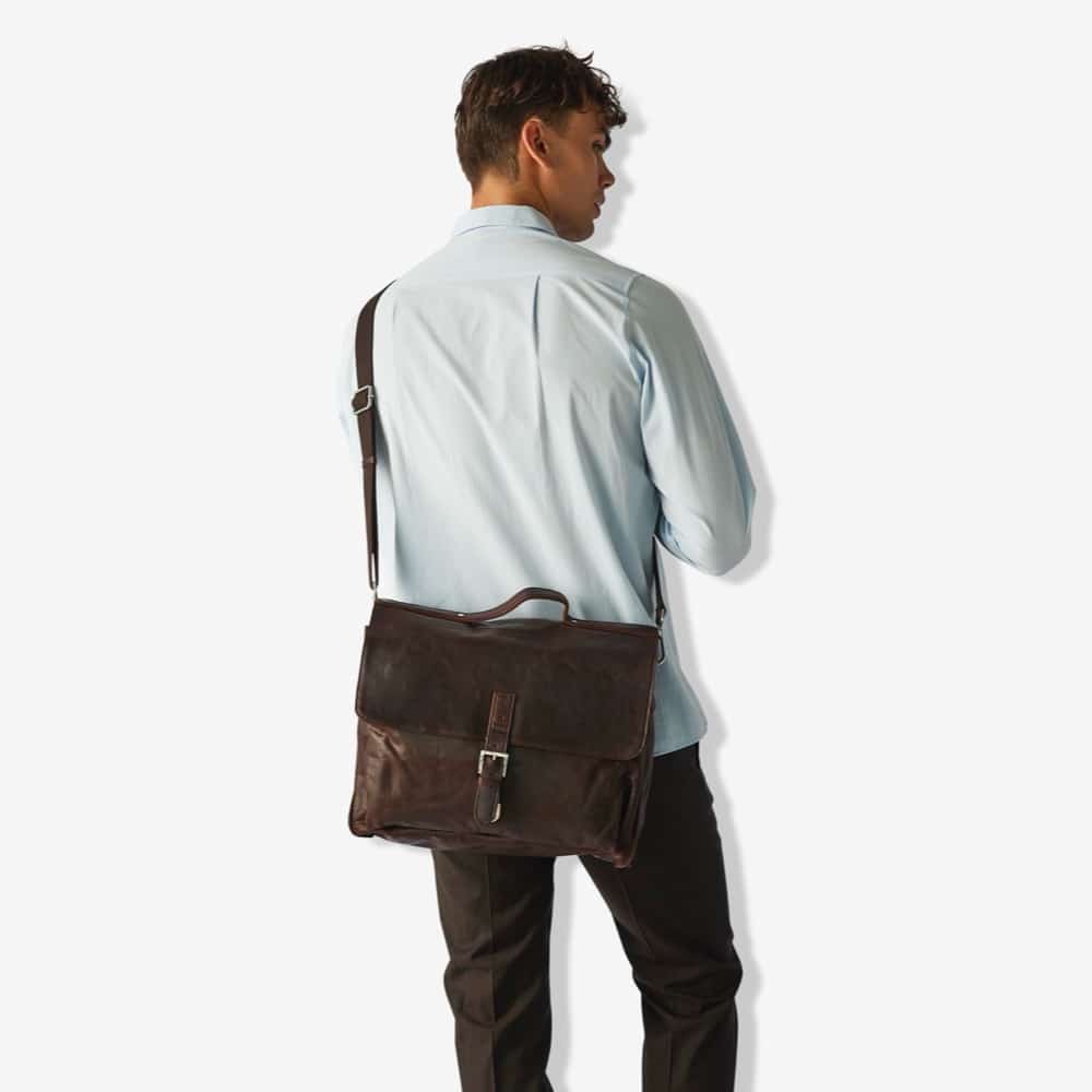 #farge_dark brown