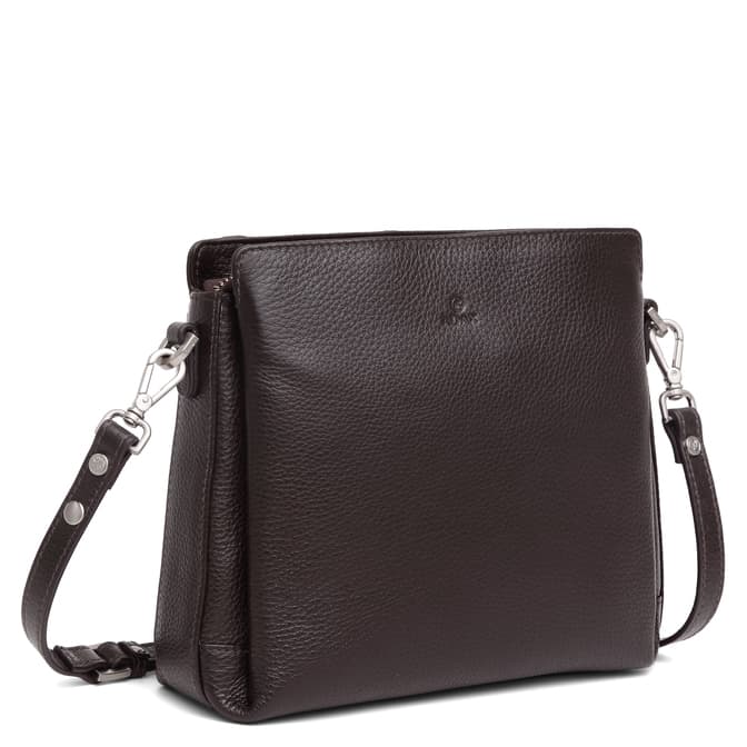 #farge_dark brown
