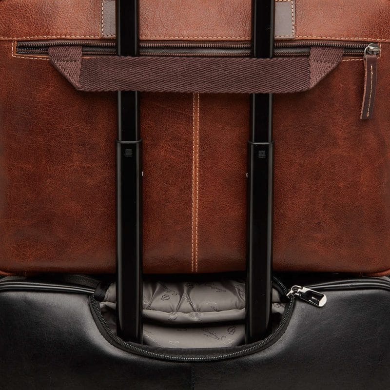 59 9479 Castelijn Beerens Rein laptop bag light brown detaljer