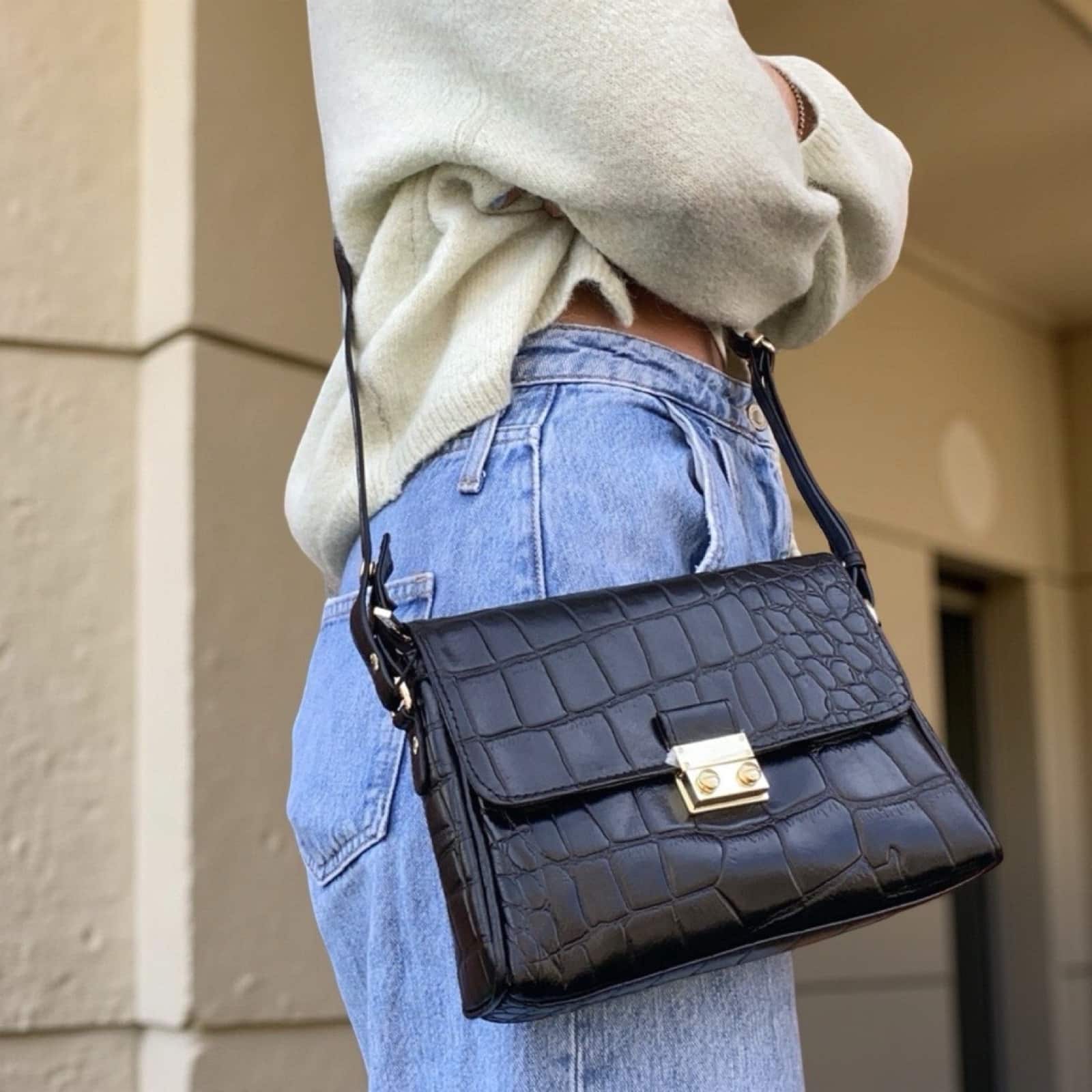 #farge_croco_black