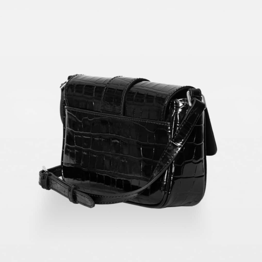 #farge_croco black