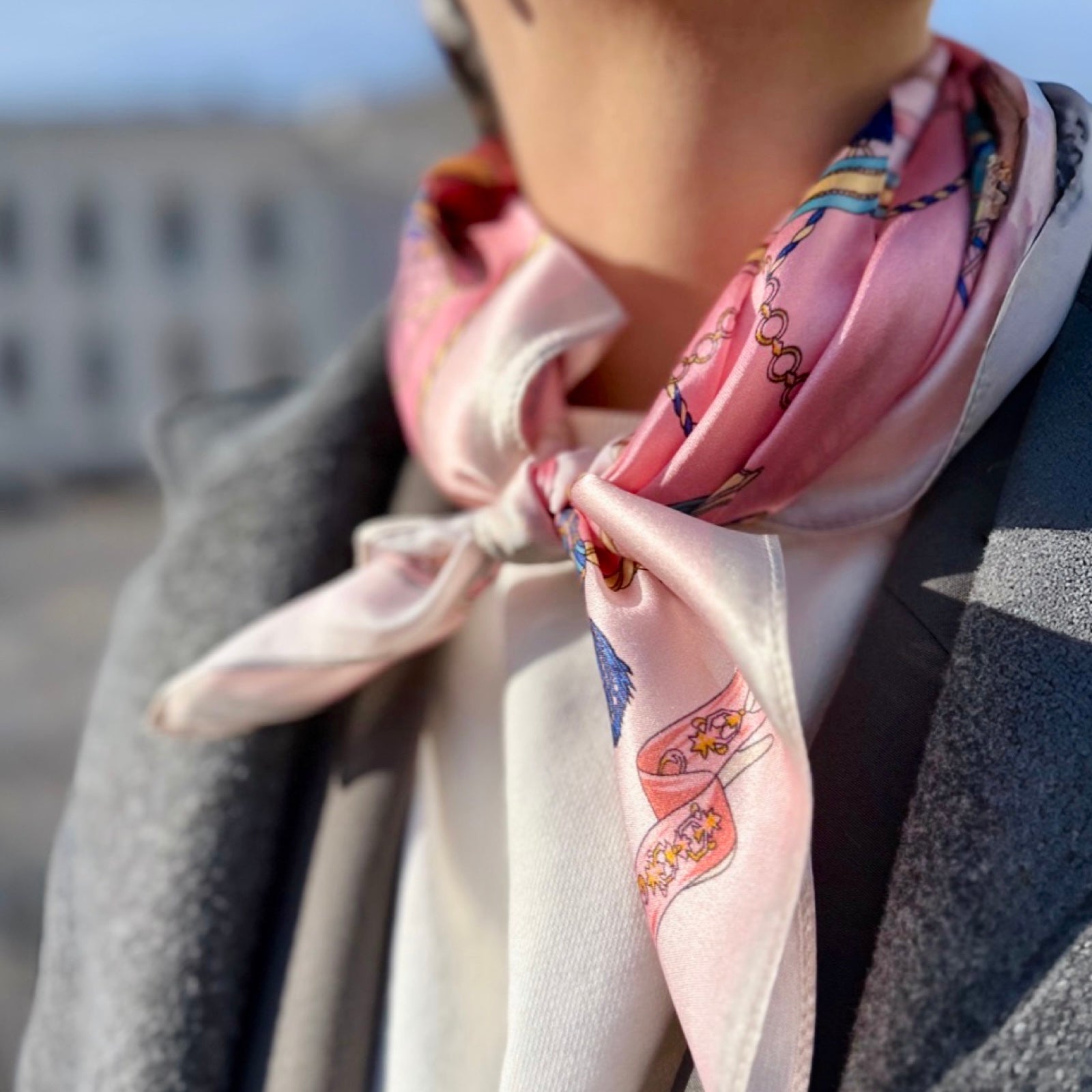 Silkeskjerf mini, rosa med hest