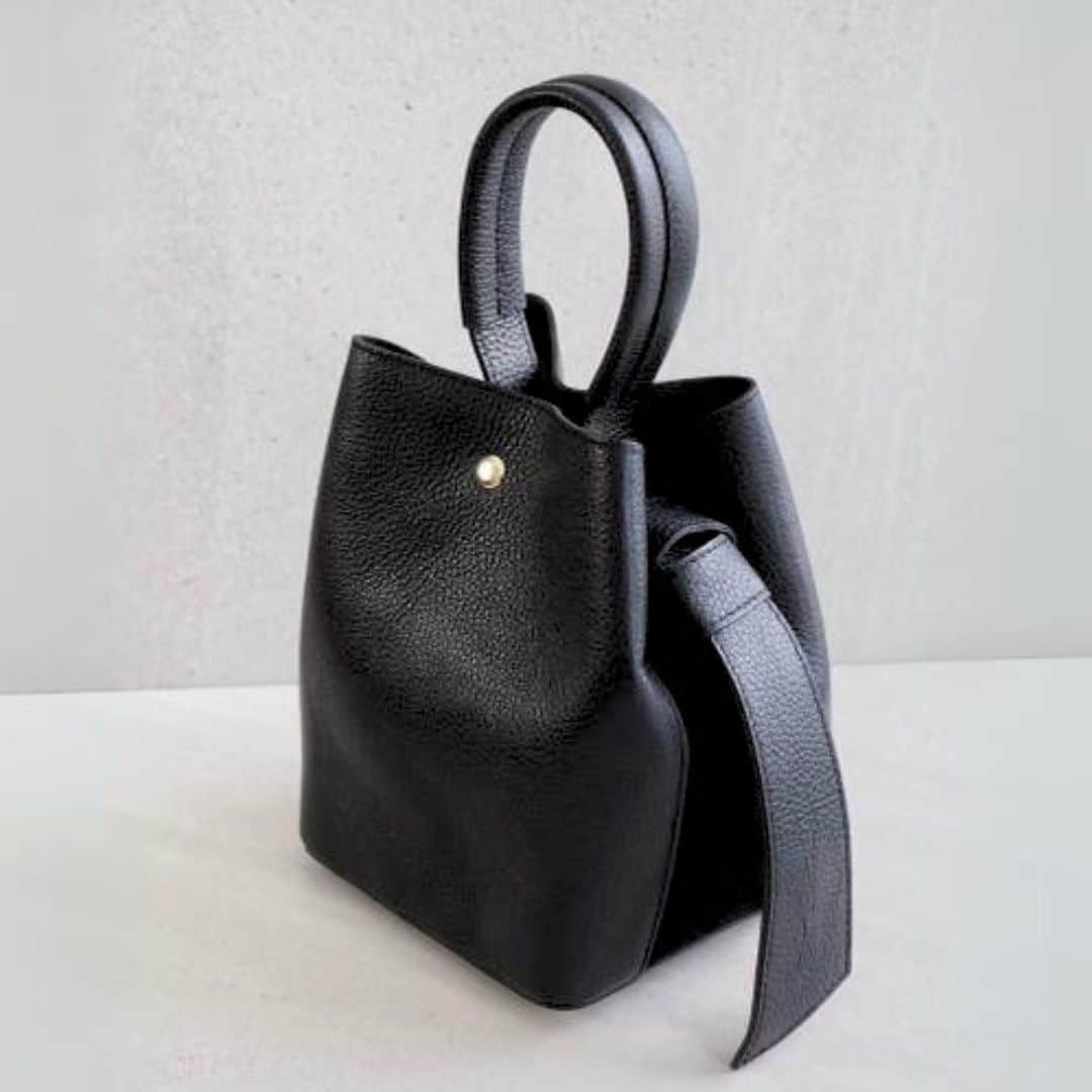Bucket bag, sort