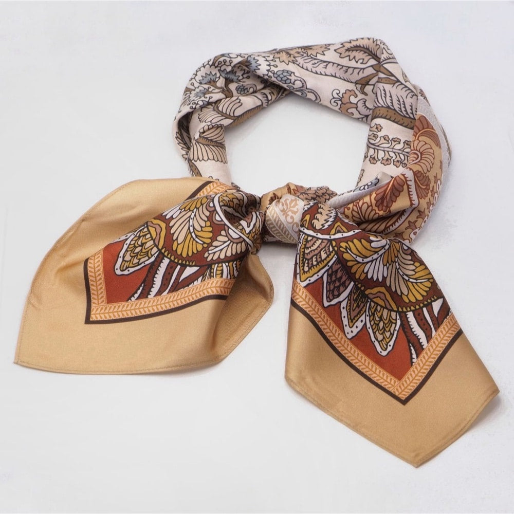 Silkeskjerf stort, cognac og beige