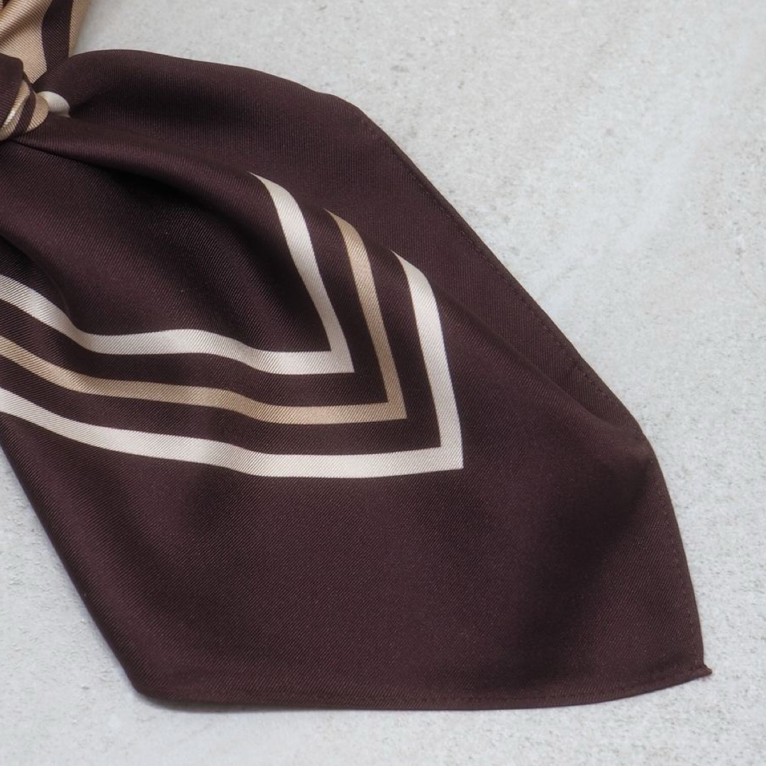 Silkeskjerf stort, brun og beige