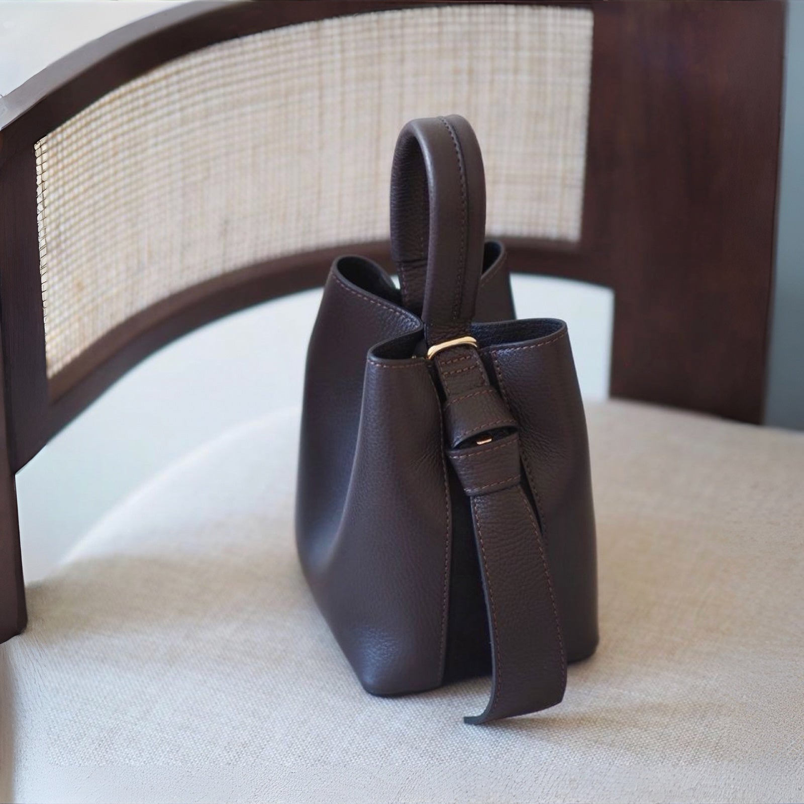 Bucket bag, mørkebrun