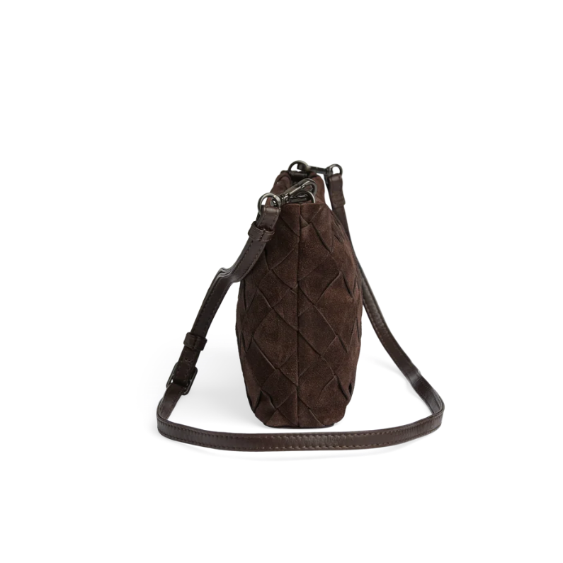 #farge_dark brown