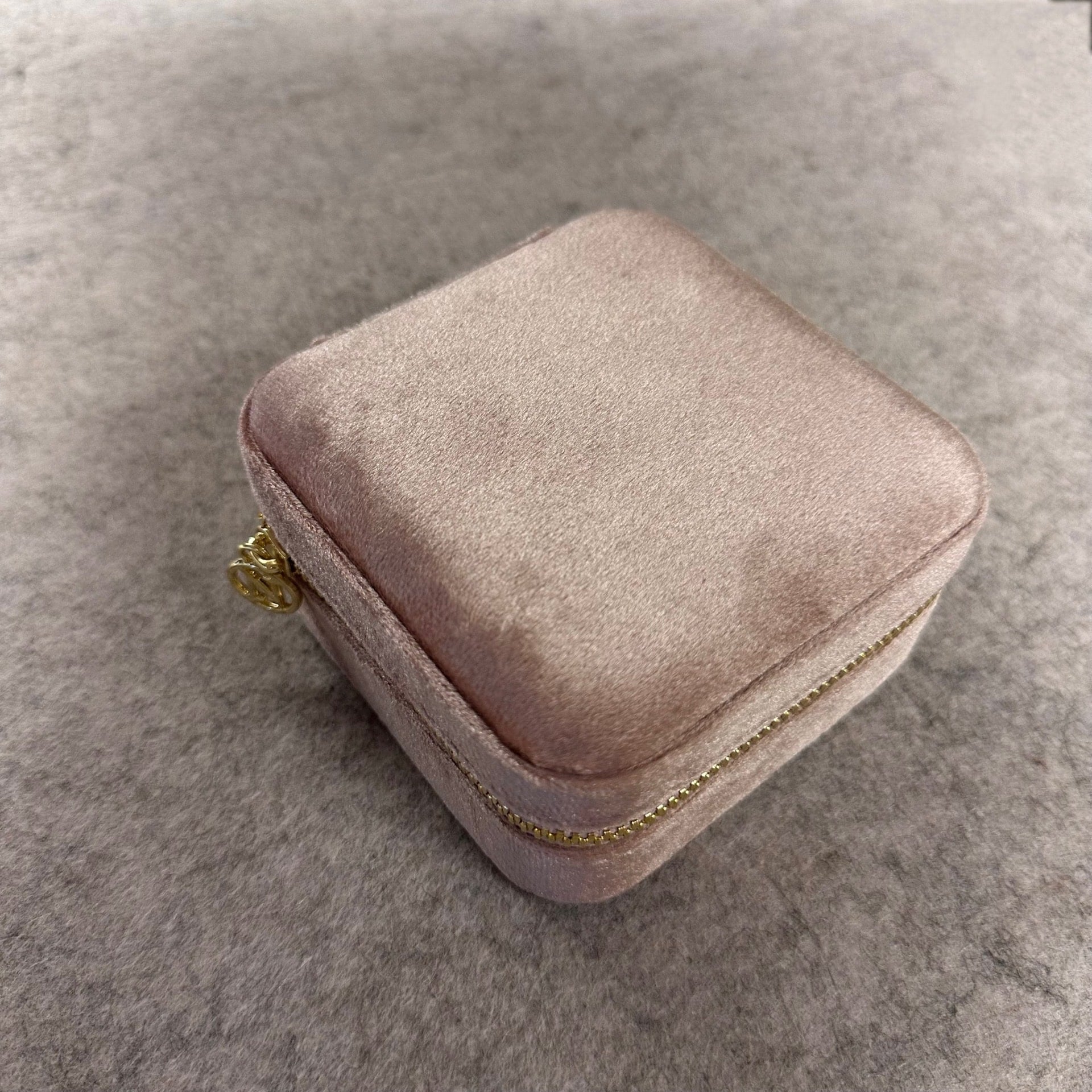#farge_dusty_pink