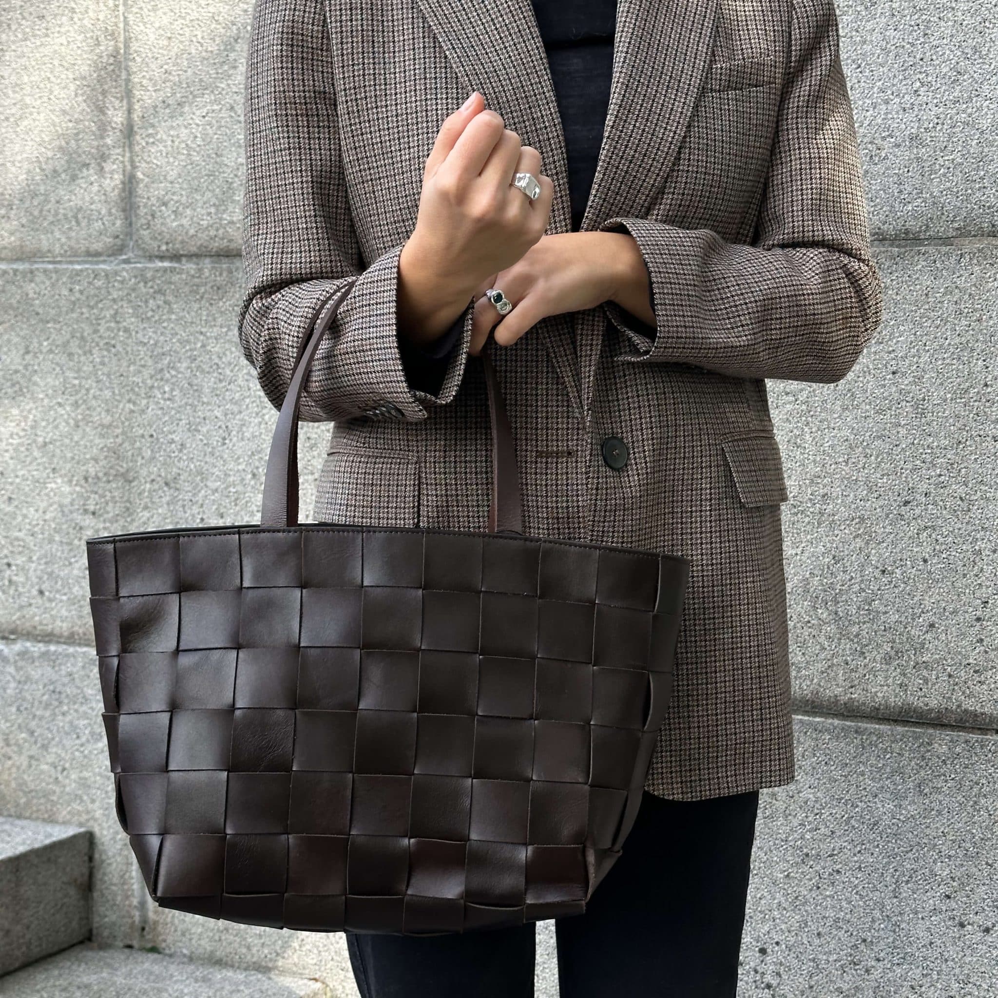 #farge_dark brown