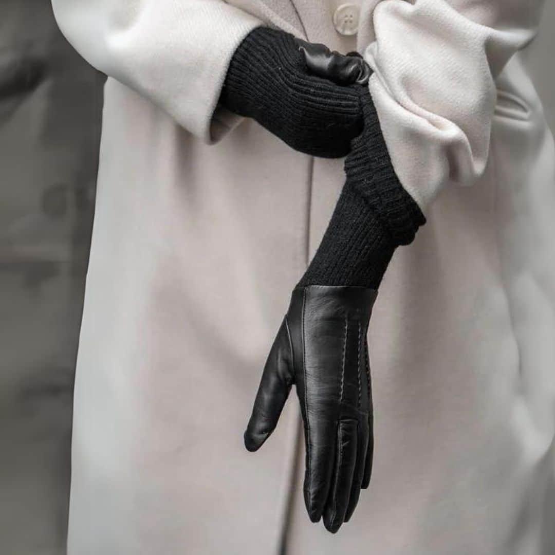 #farge_black/grey