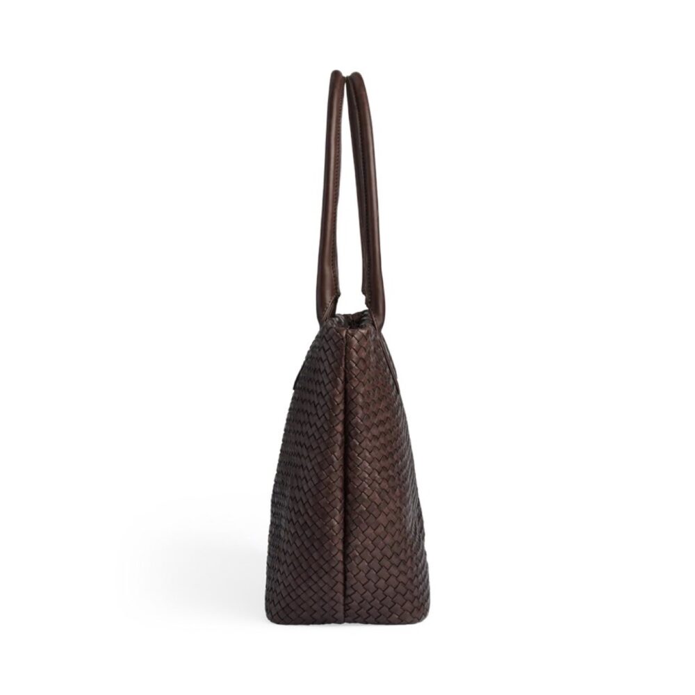#farge_dark brown