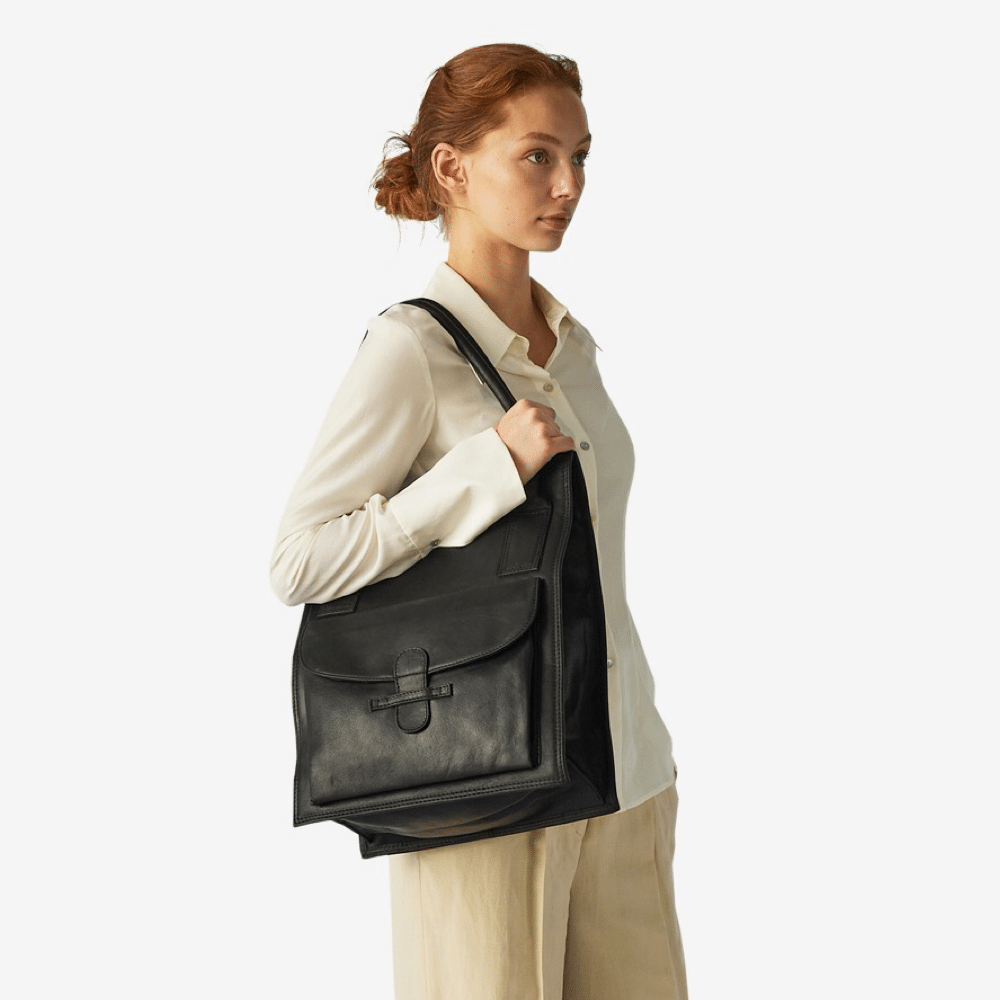 ADAX Ragusa shopper Tina