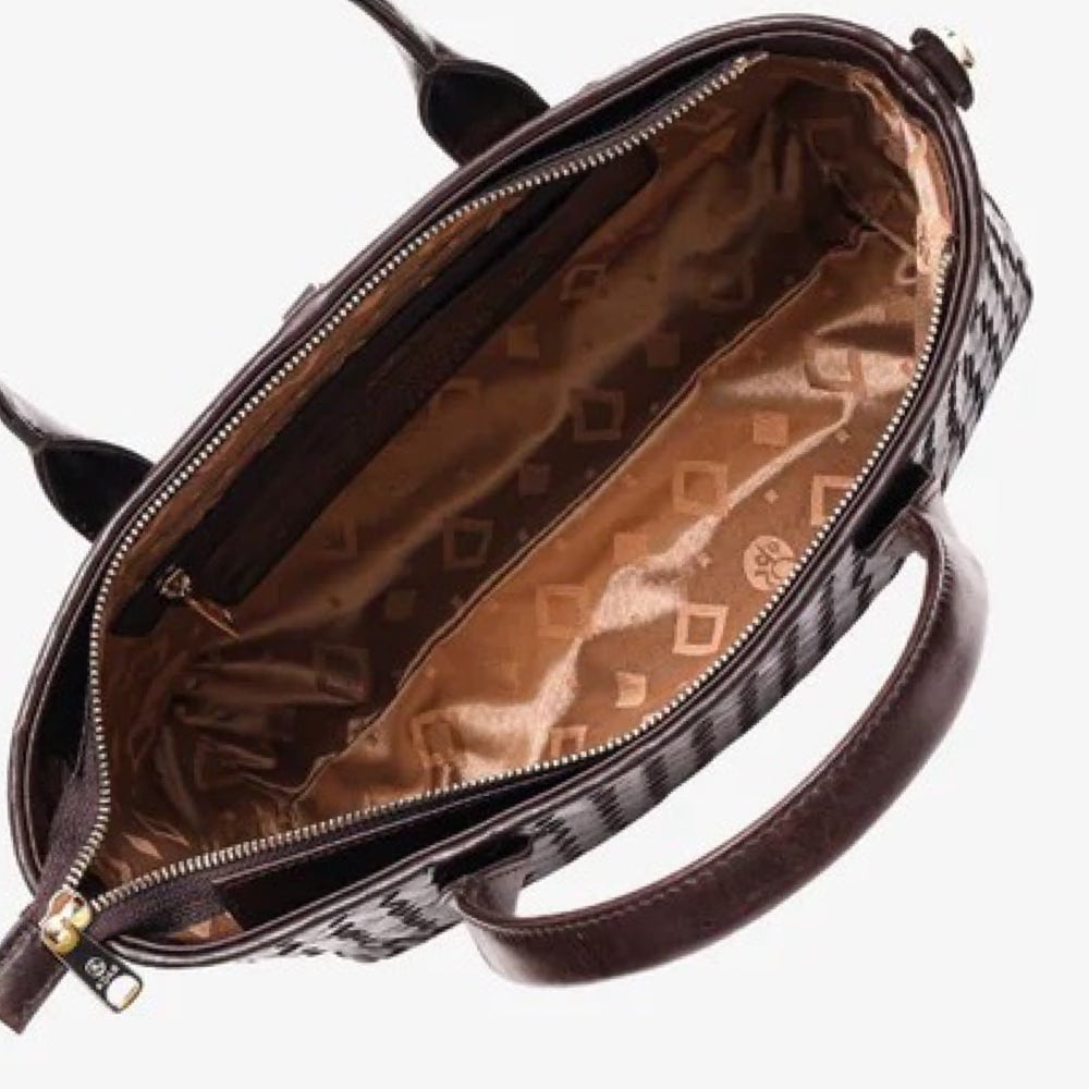 #farge_dark brown