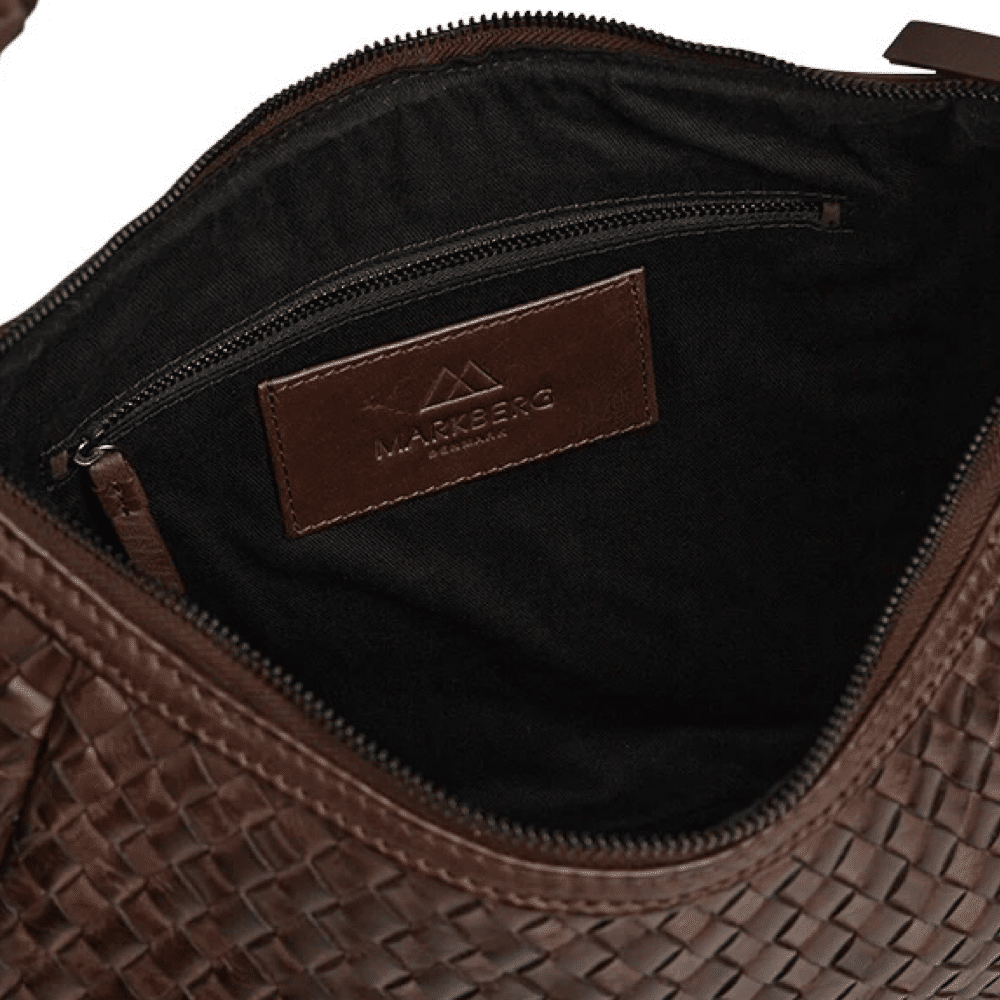 #farge_dark brown