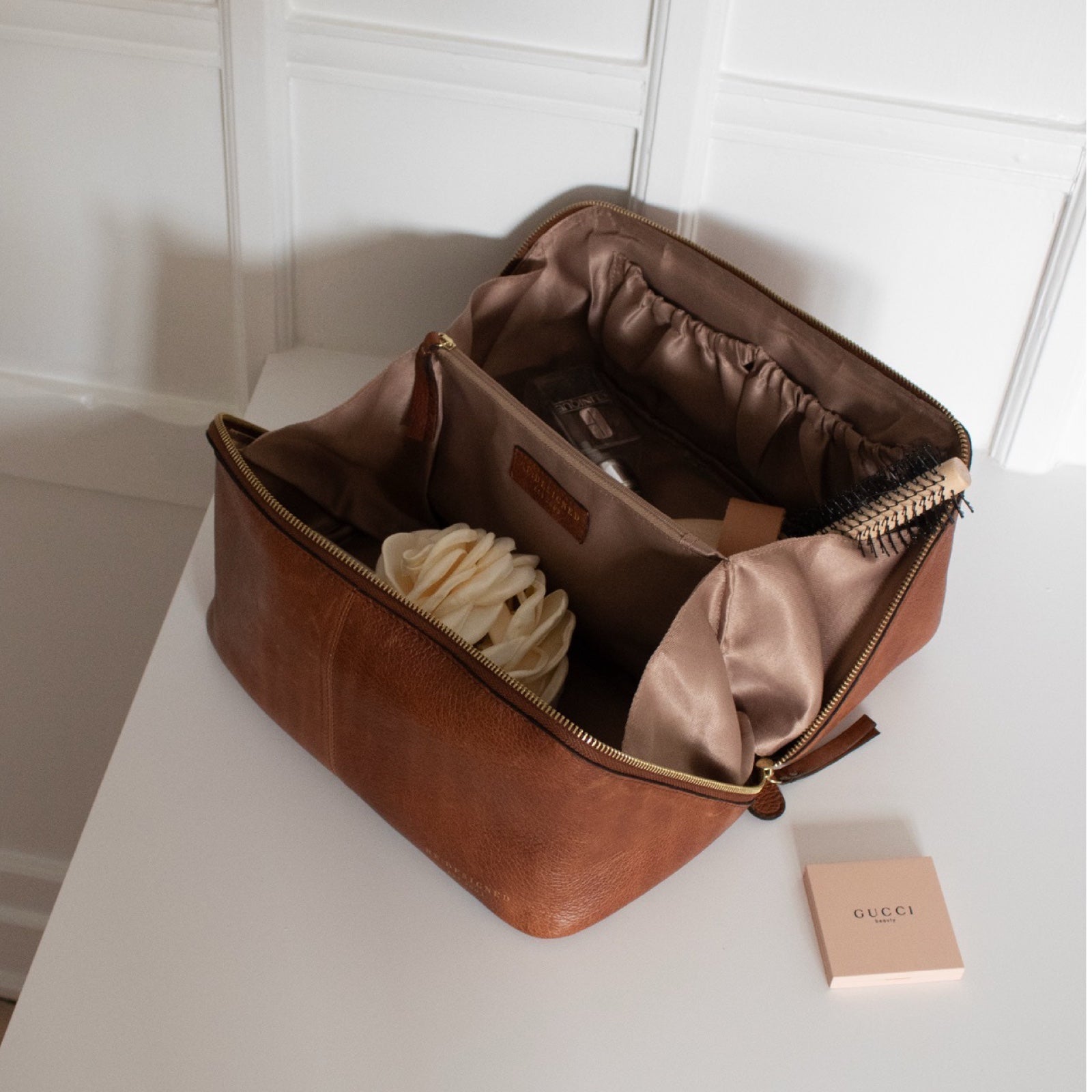 #farge_walnut/gold