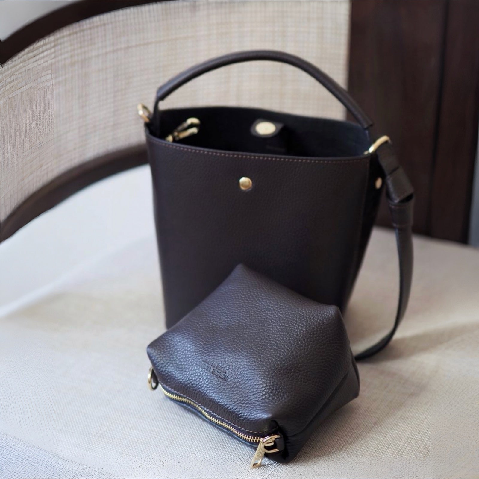 Bucket bag, mørkebrun