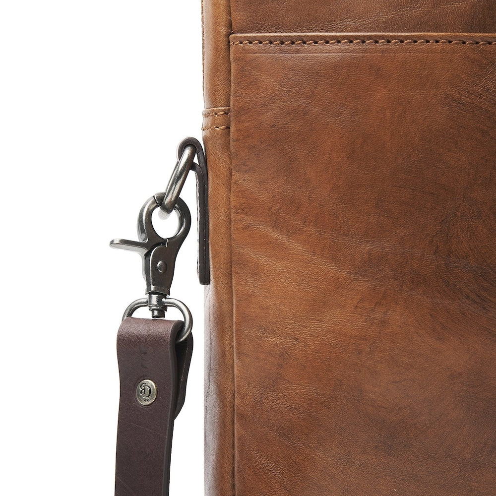 52-9472-Castelijn-Beerens-Rien-Laptop-Bag-156-lys-brunnatural