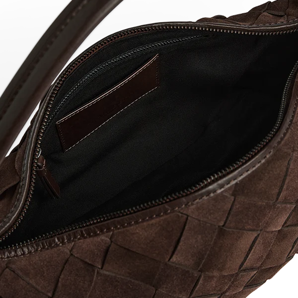 #farge_dark brown