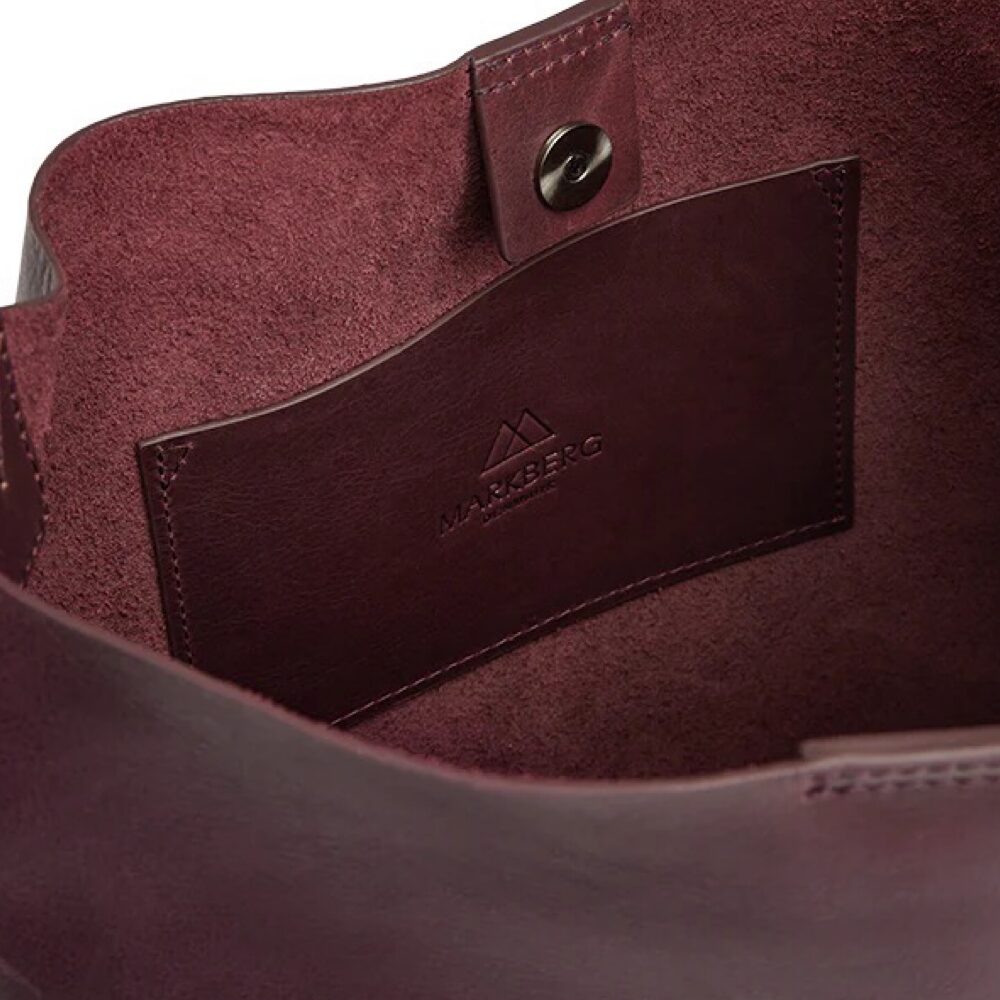 #farge_dark brown