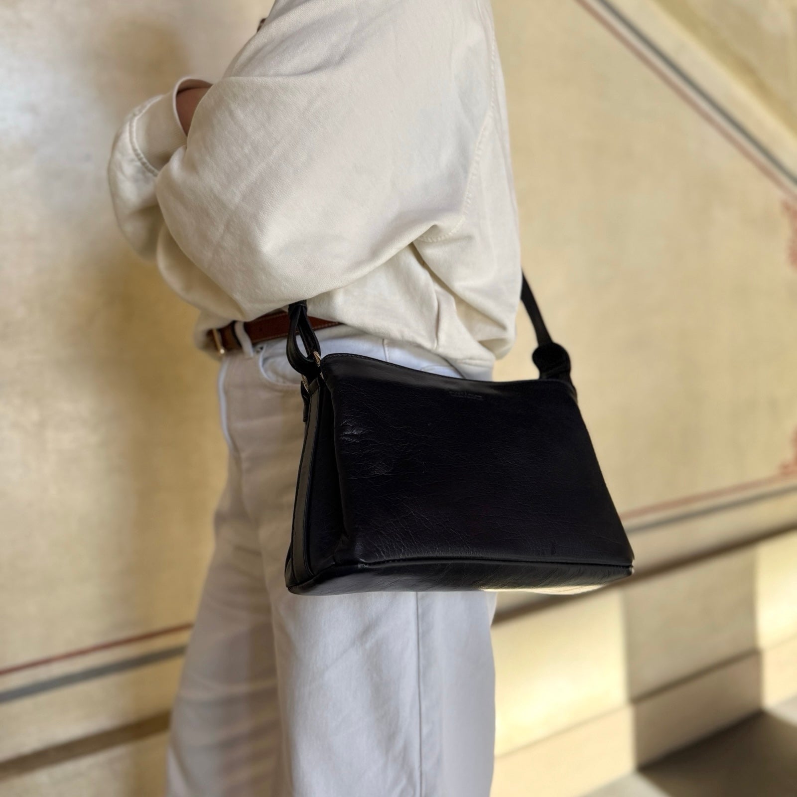 The Monte stor skinnveske med crossover - navy