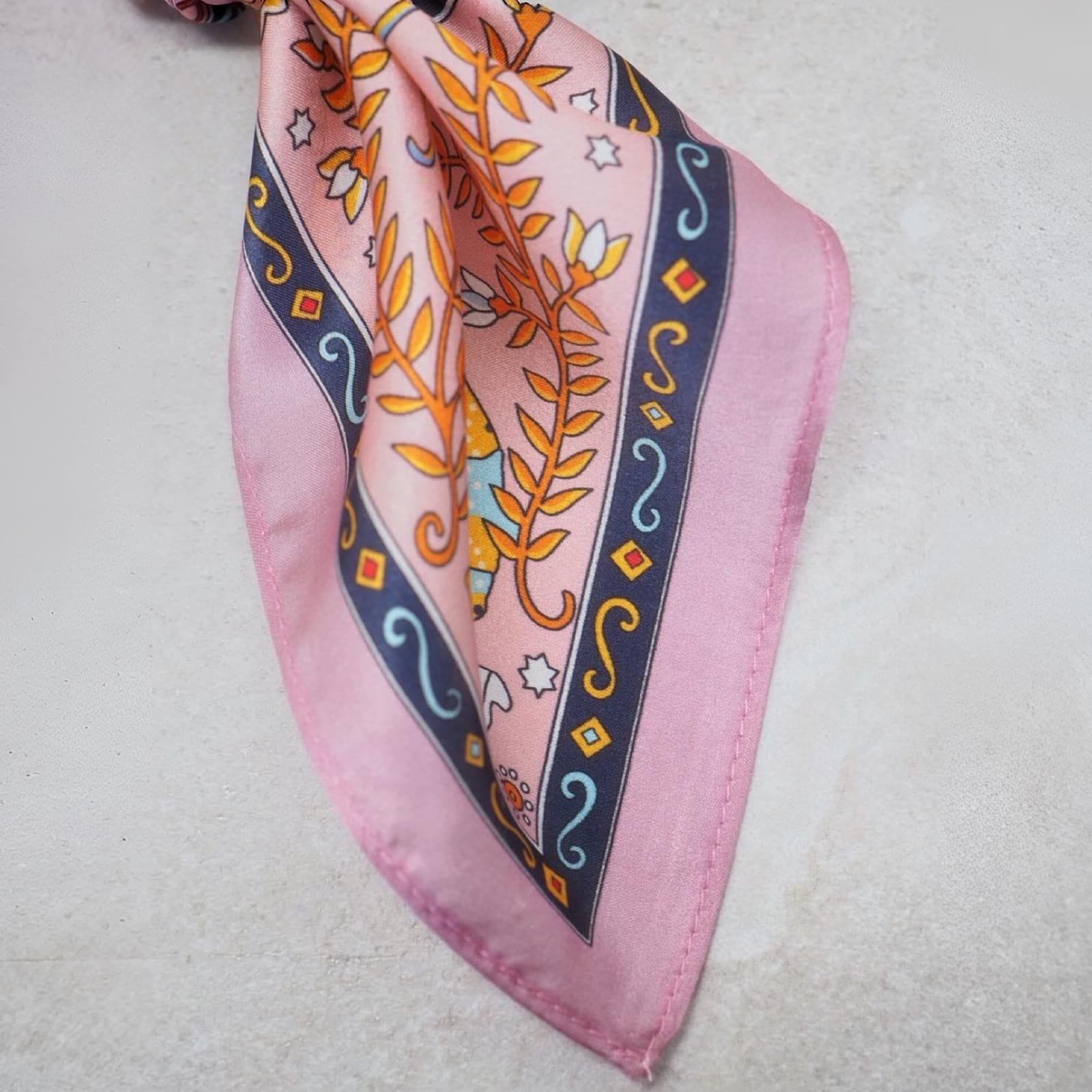 Silkeskjerf 70x70, rosa
