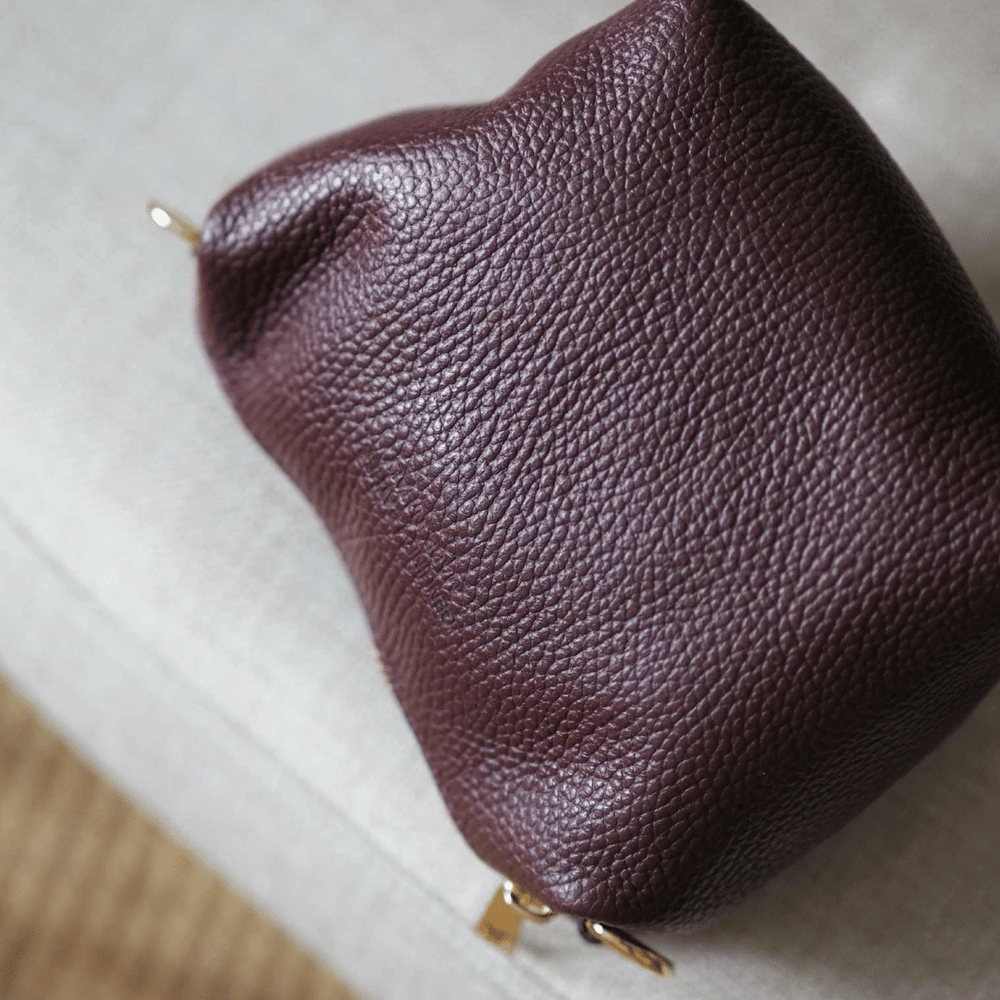 Bucket bag, semsket bordeaux