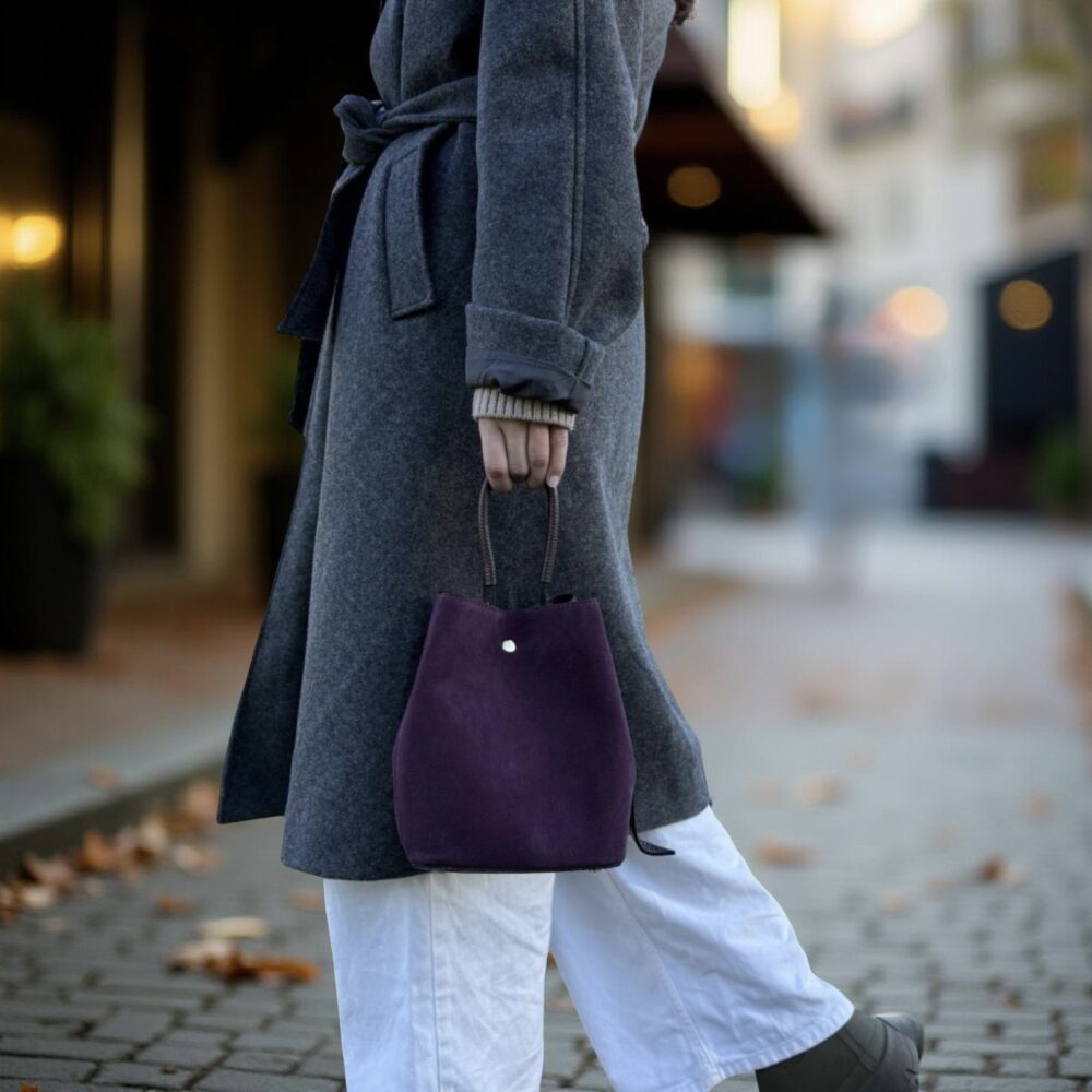 Bucket bag, semsket bordeaux