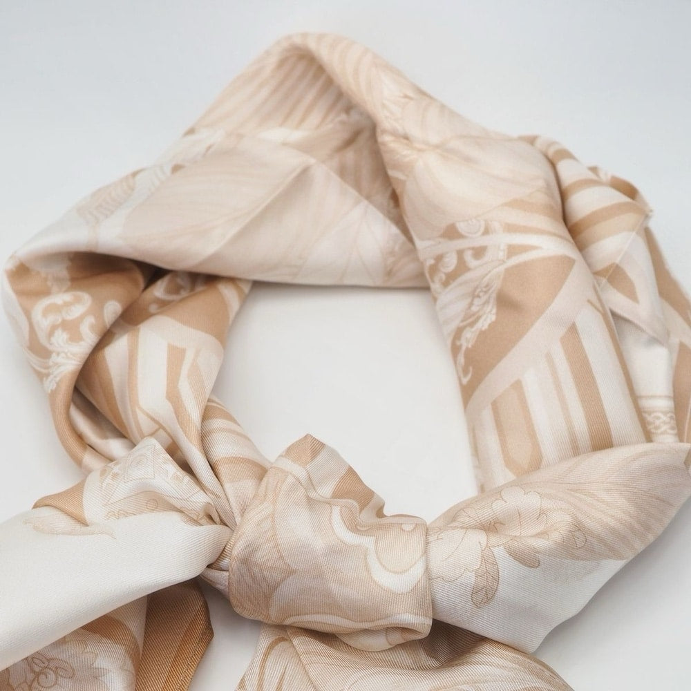 Silkeskjerf stort, beige