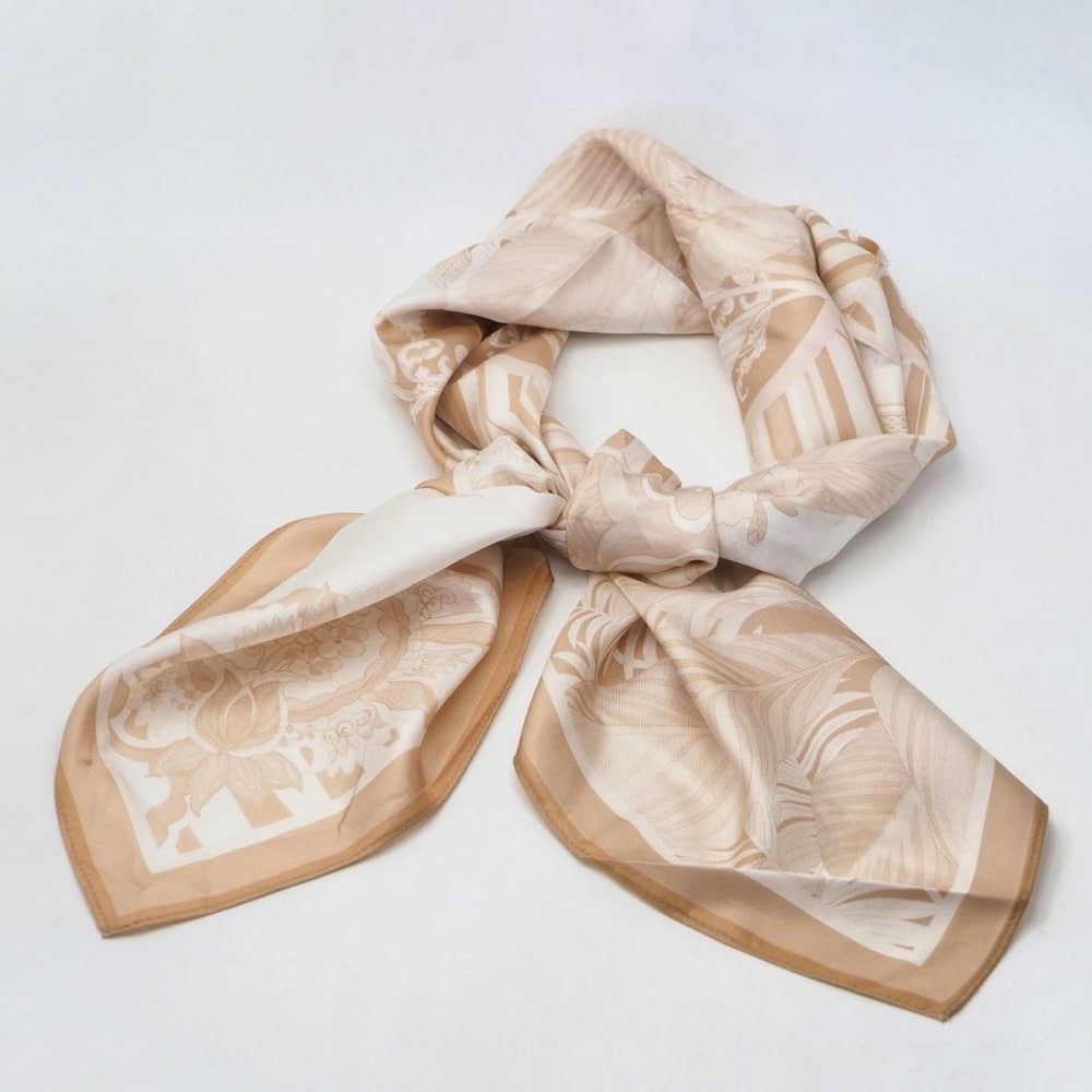 Silkeskjerf stort, beige