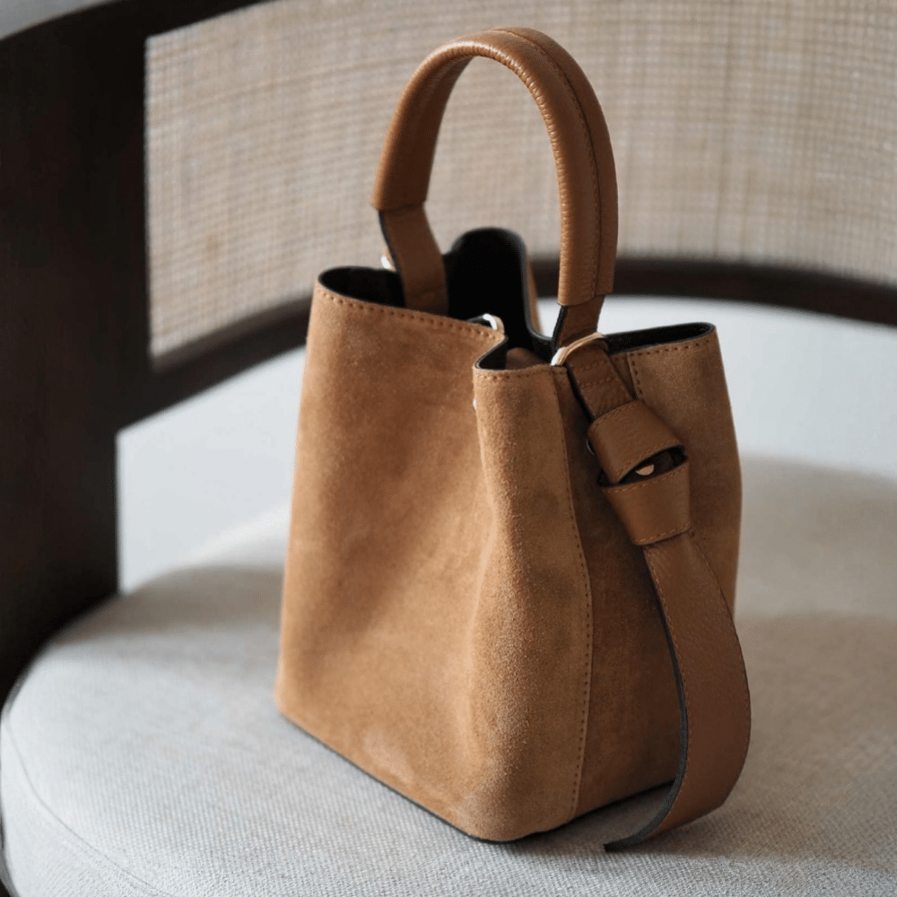 Bucket bag, semsket camel