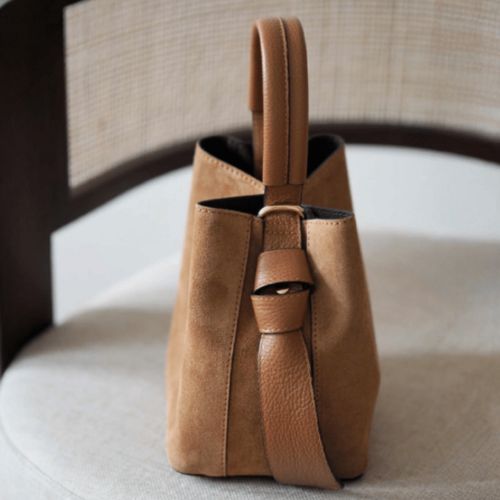 Bucket bag, semsket camel