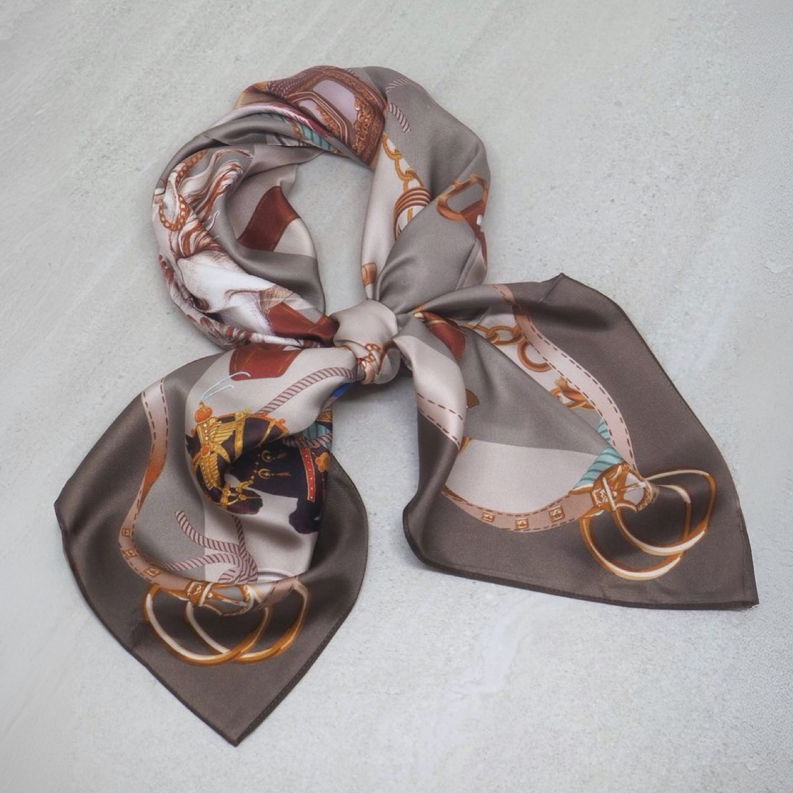 Silkeskjerf stort, taupe