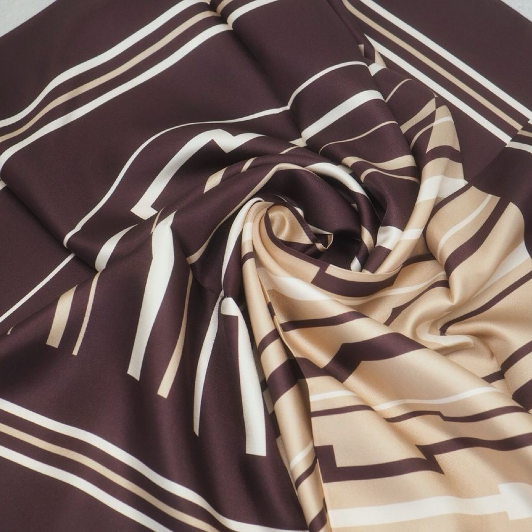 Silkeskjerf stort, brun og beige