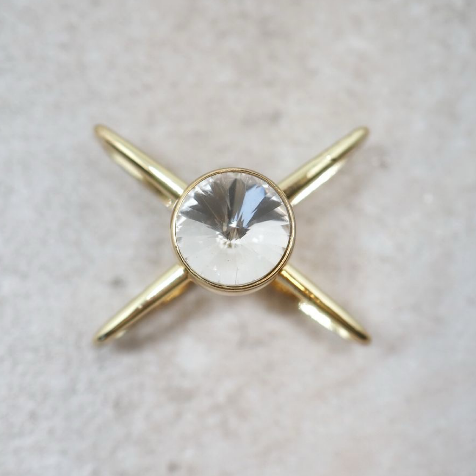 Skjerfnål, spinner blank (passer også til silkeskjerf mini)