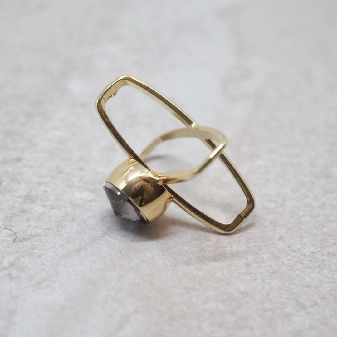 Skjerfnål, spinner svart (passer også til silkeskjerf mini)