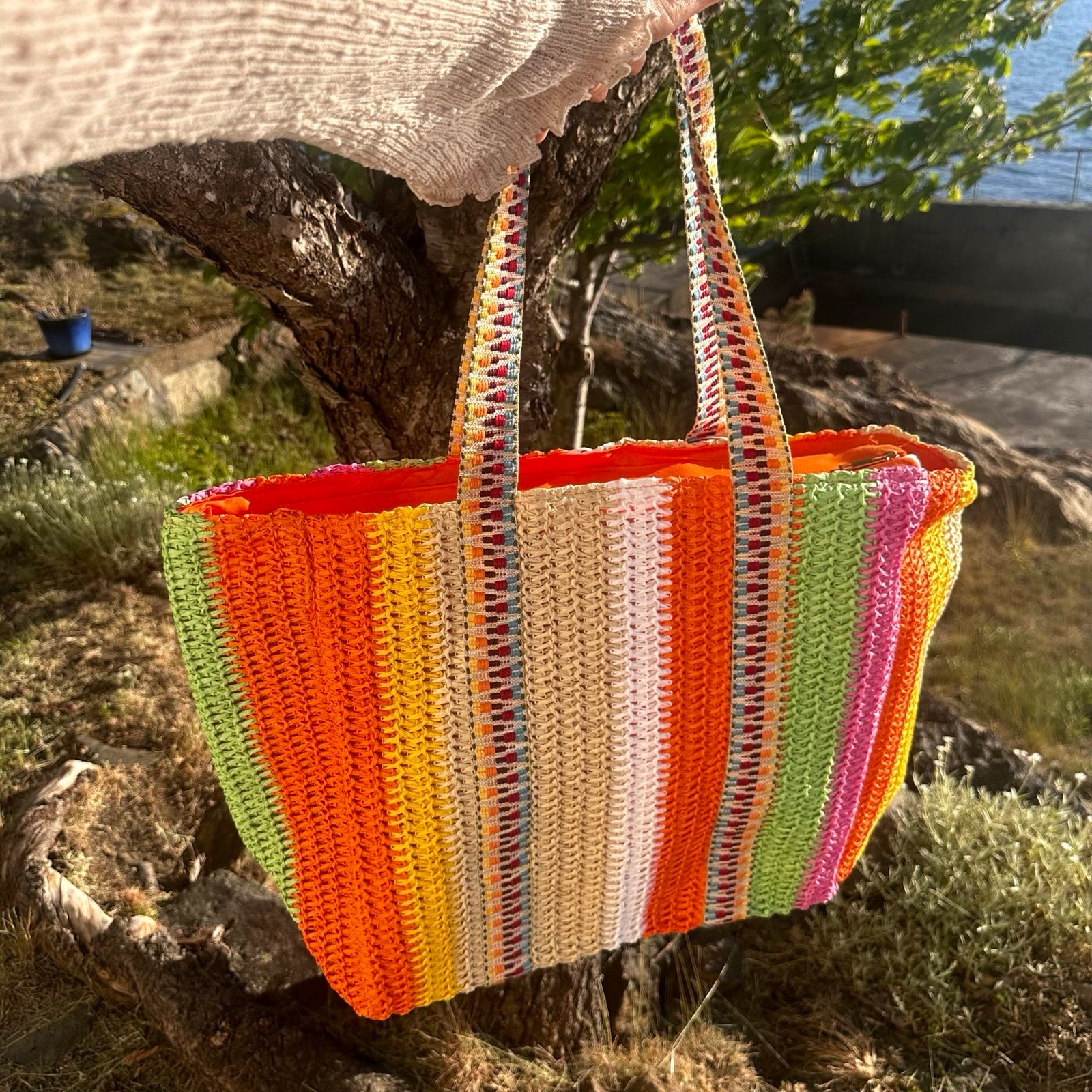 Lycke Fargerik Sommerveske