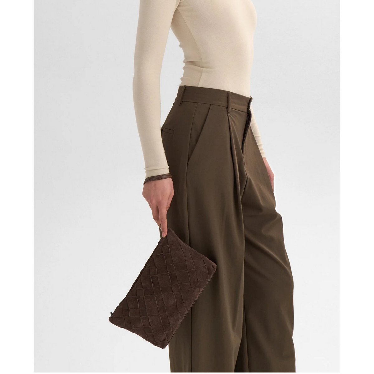 #farge_dark brown