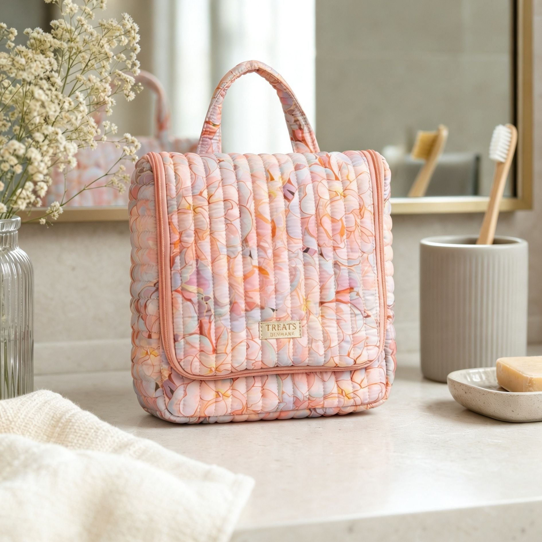 TREATS Maxima Bloom Dusty Rose hengende toalettmappe