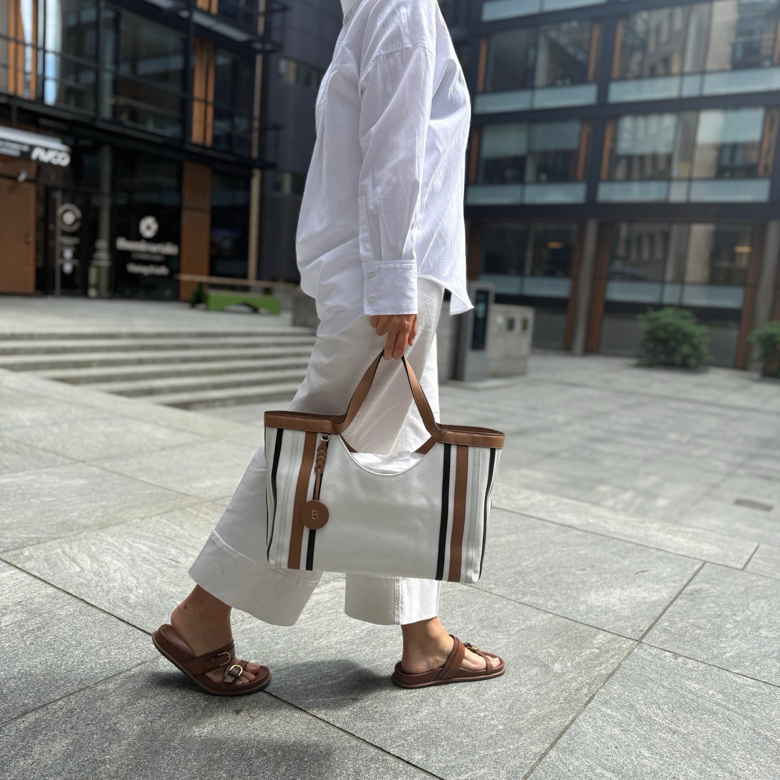 Tosca Blu - Portofino Canvas bag - Biscuit