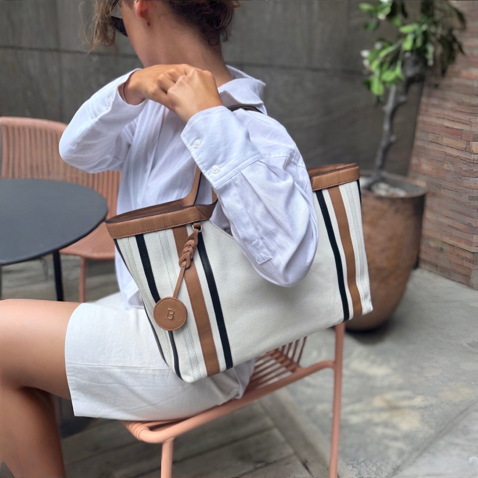 Tosca Blu - Portofino Canvas bag - Biscuit