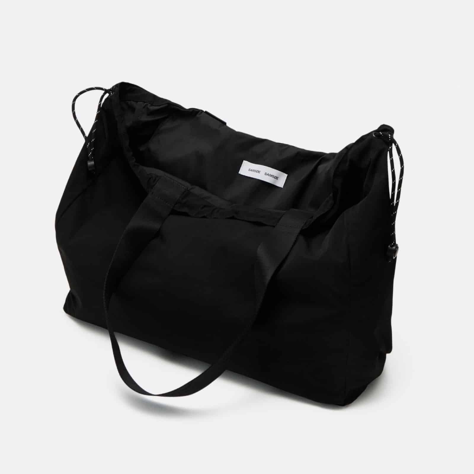 F24100016 Salara shopper L 15116 Black