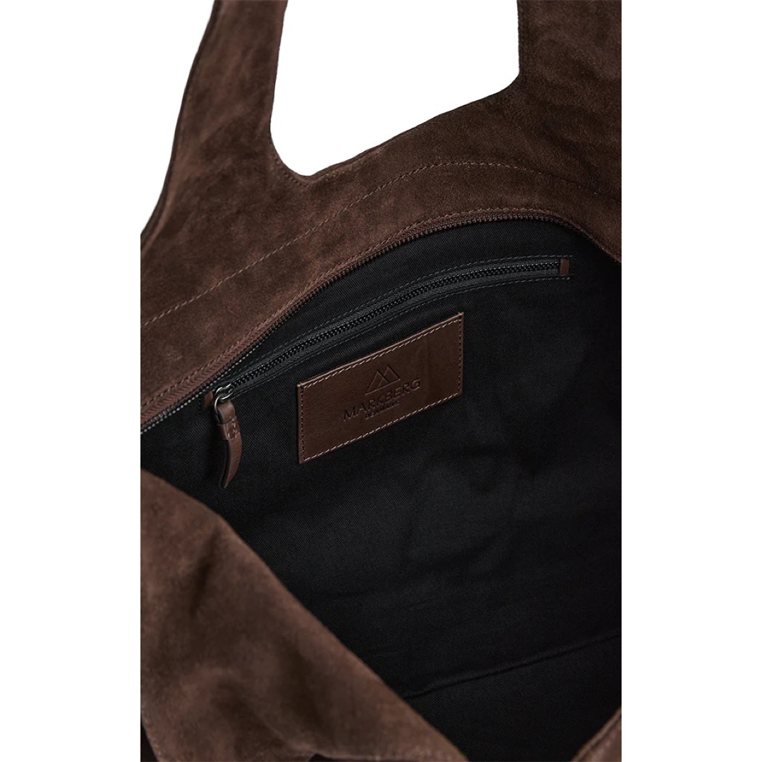 #farge_dark brown