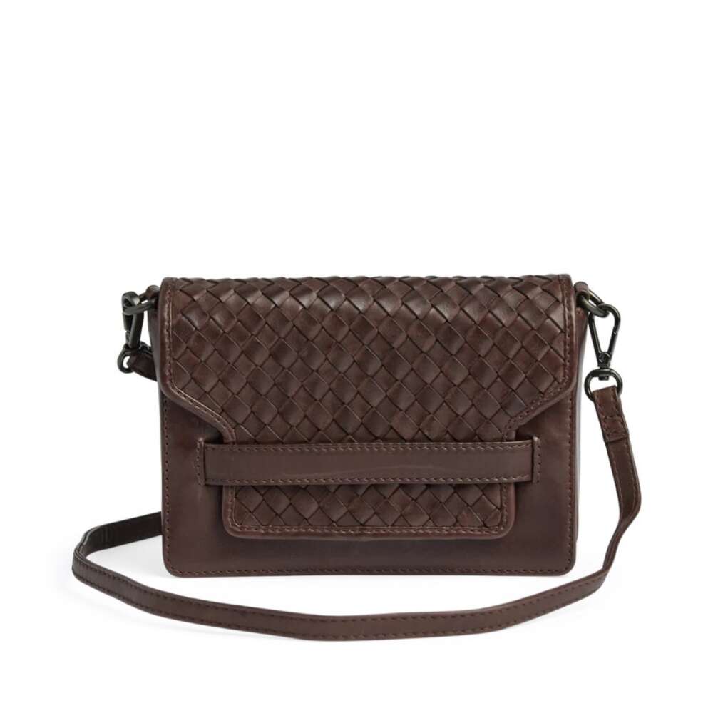 #farge_dark brown