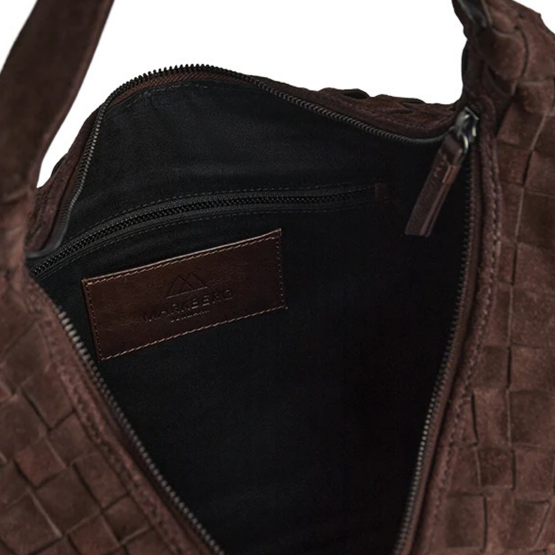 #farge_dark brown