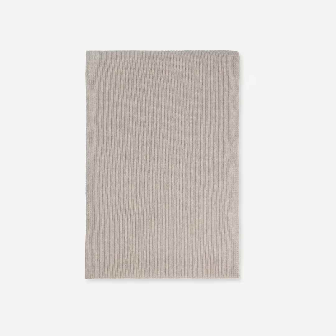 #farge_string_beige