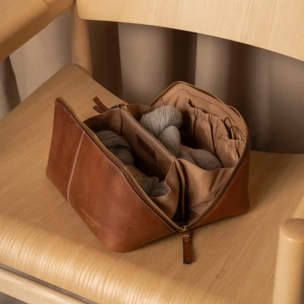 Walnut/Gold