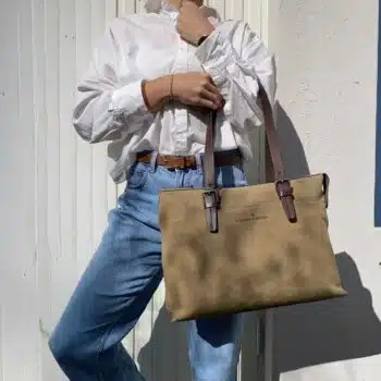 Castelijn & Beerens Nubuck Shoulderbag 15.6