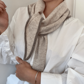 Trekantskjerf to-farget beige og brun