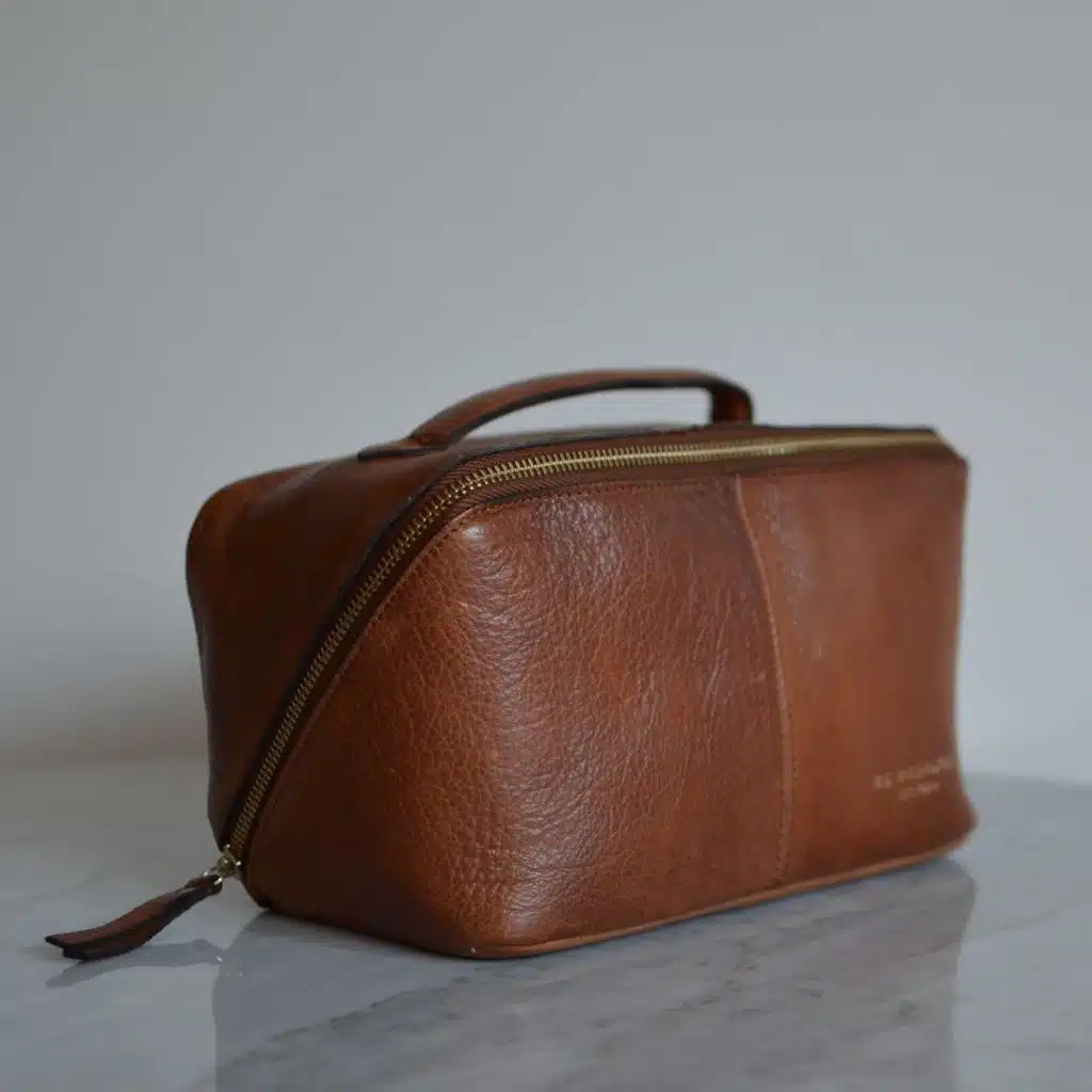 Walnut/Gold